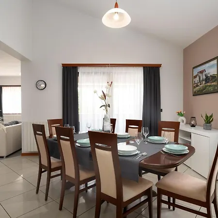 Splendid In Vi Inada With Sauna Vižinada