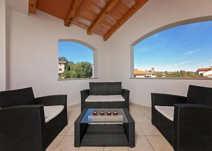 Splendid In Vi Inada With Sauna Villa