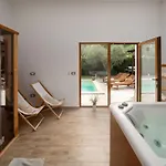 Villa Splendid In Vi Inada With Sauna *