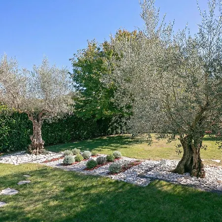 Splendid In Vi Inada With Sauna Βίλα *