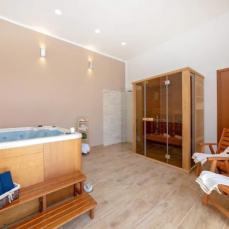 Βίλα Splendid In Vi Inada With Sauna *